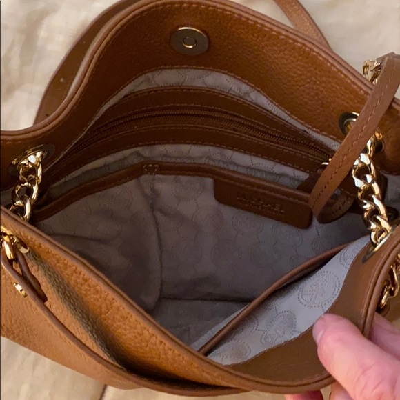Michael Kors Brown Leather Shoulder/Crossbody Bag - Picture 5 of 10